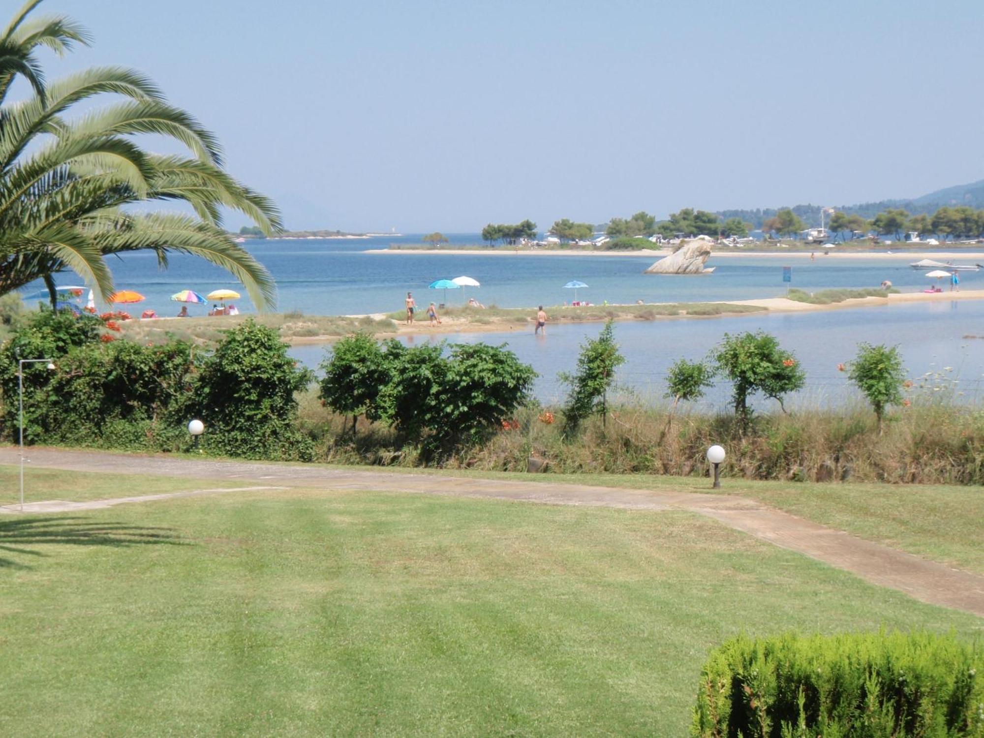 Villa Laguna Vourvourou Bagian luar foto